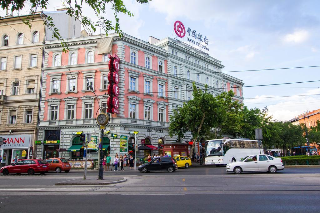 Avenue Hostel Budapest Exterior foto